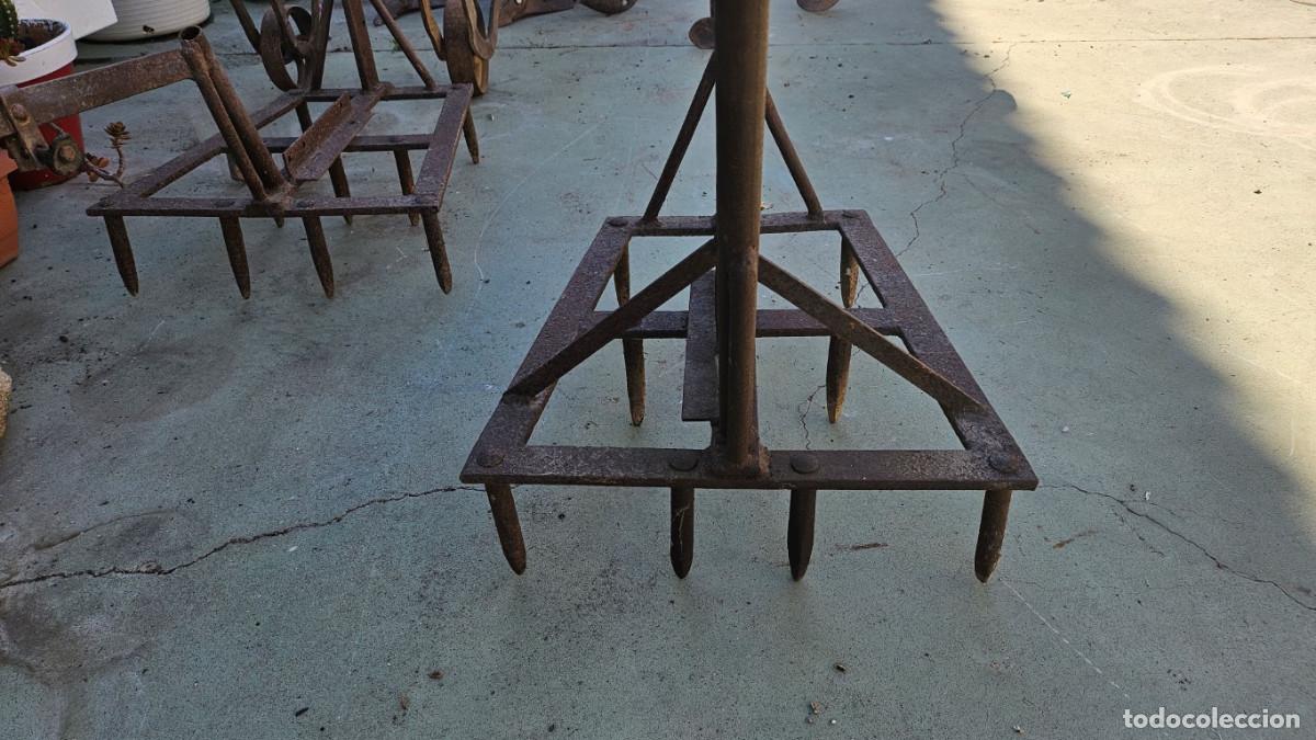Antig&uuml;edades: arado antiguo hierro - Foto 4