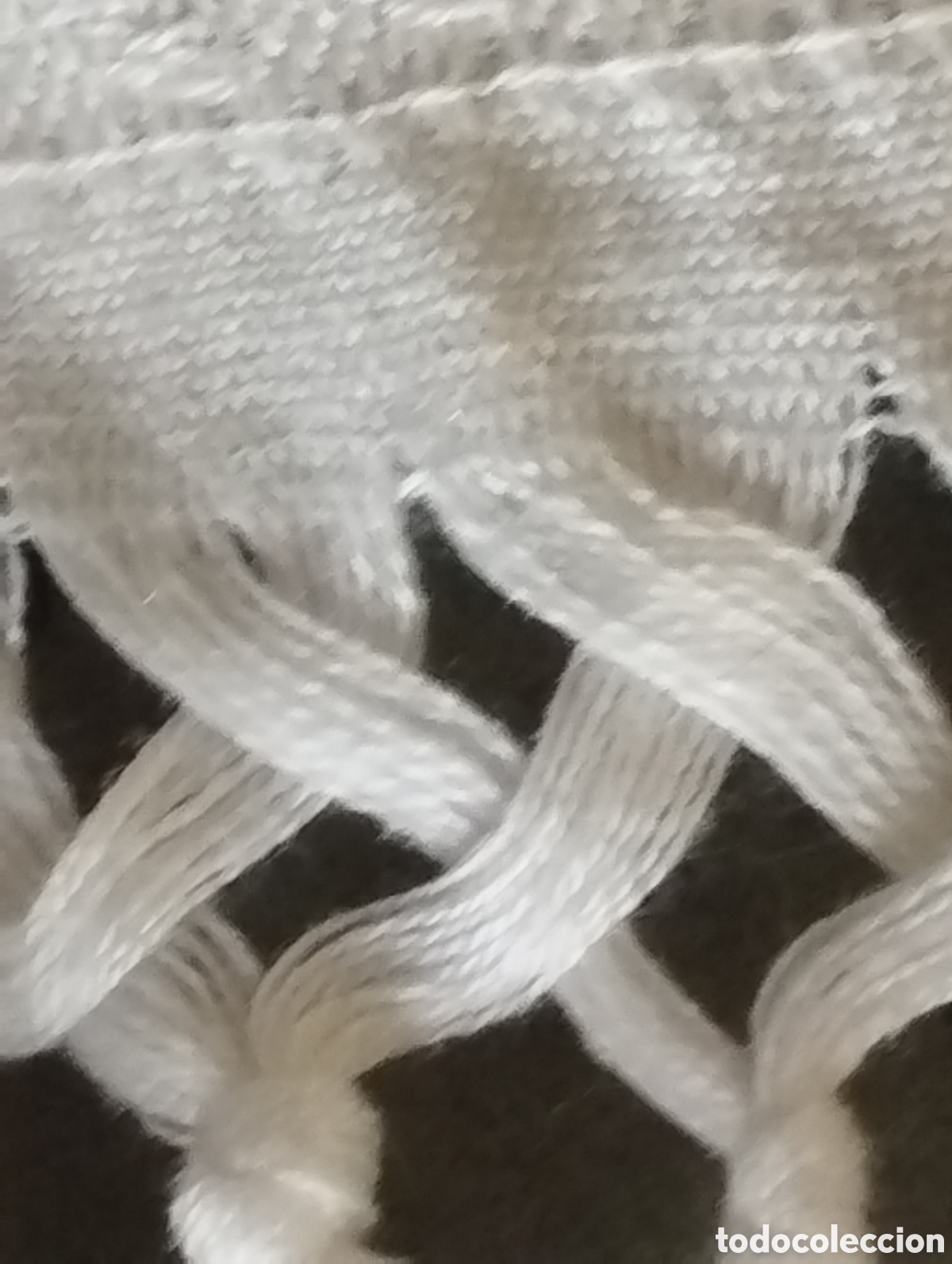 Antig&uuml;edades: Lote de 4 piezas de ropa religiosas - Foto 6