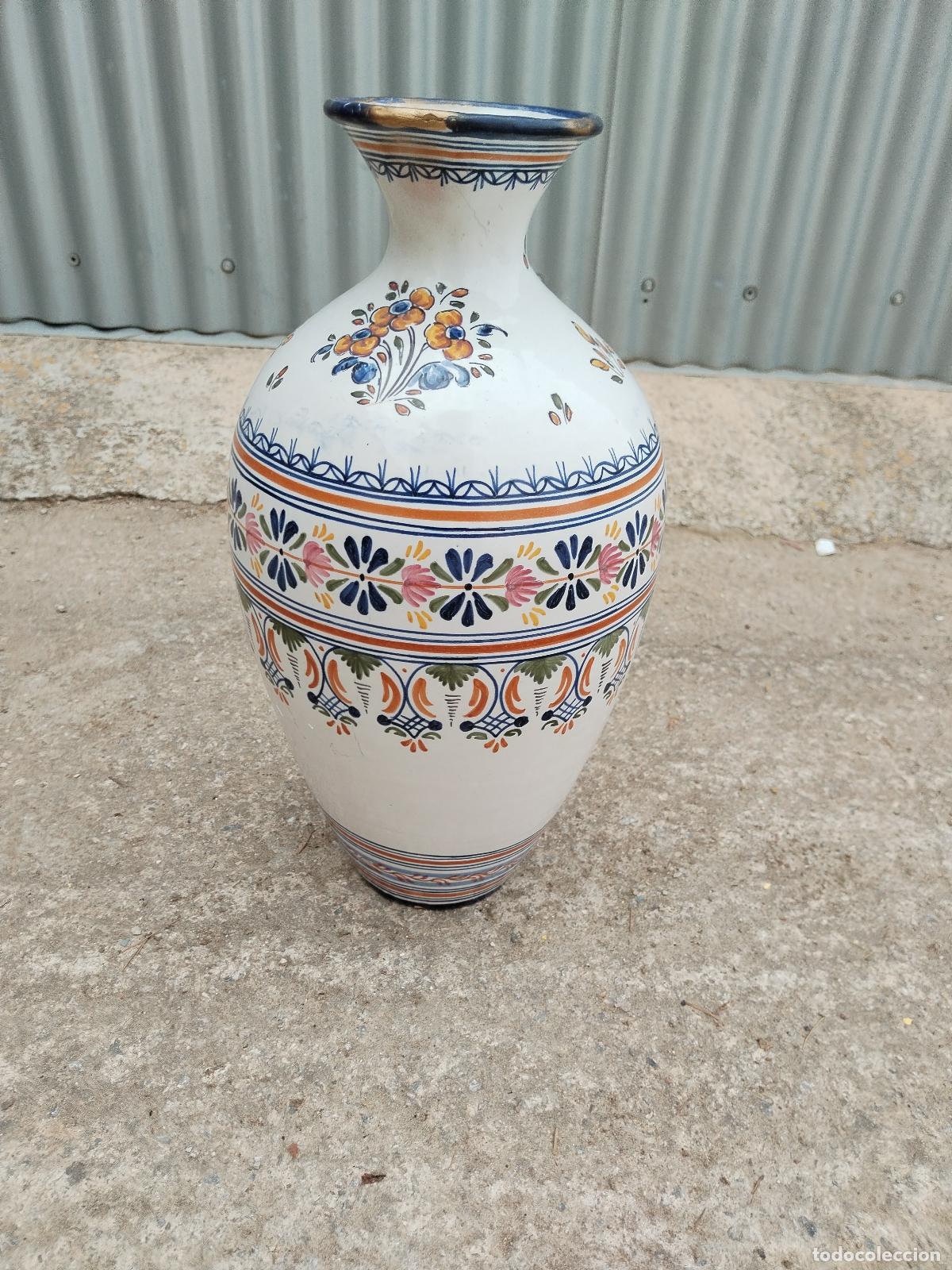 Antig&uuml;edades: jarron en ceramica de talavera - Foto 1