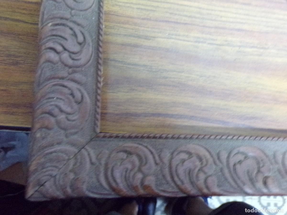 Antig&uuml;edades: ESTAMOS LIQUIDANDO. antiguo marco de madera tallada - Foto 5