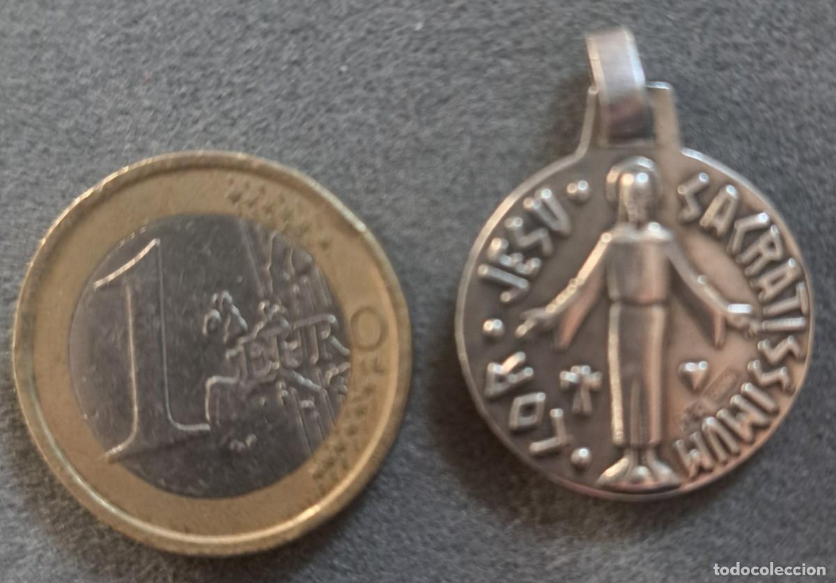 Antig&uuml;edades: MEDALLA DE PLATA DE LA VIRGEN DE MONTSERRAT - Foto 2