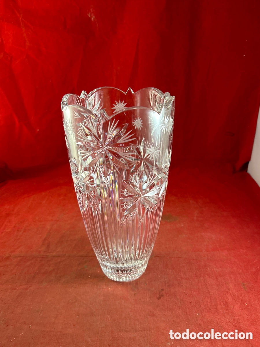 Antig&uuml;edades: FLORERO DE CRISTAL TALLADO - Foto 1