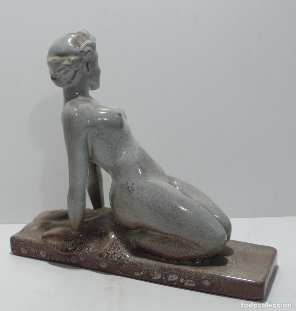 Antig&uuml;edades: MUJER EN CERAMICA ESMALTADA - Foto 3