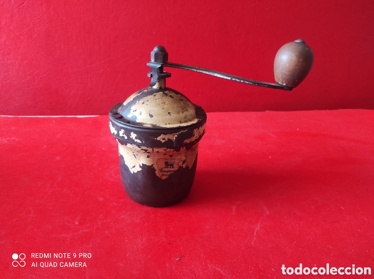 Antig&uuml;edades: Antiguo molinillo de caf&eacute; de la marca Peugeot - Foto 1