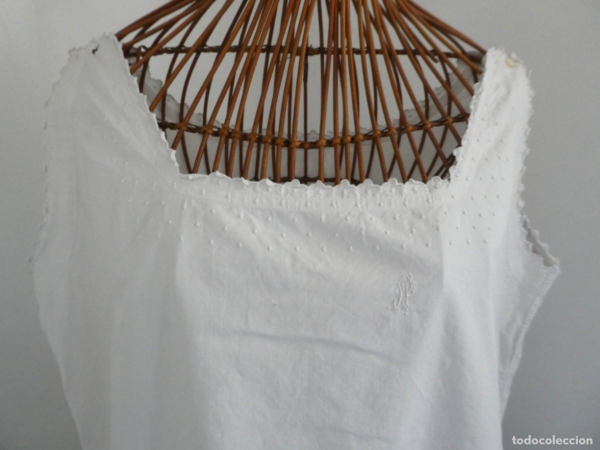 Antig&uuml;edades: ANTIGUO CAMIS&Oacute;N PPIO.S.XX - Foto 1
