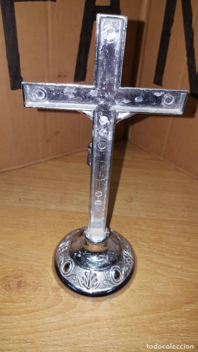 Antig&uuml;edades: ANTIGUA CRUZ DE METAL - Foto 3