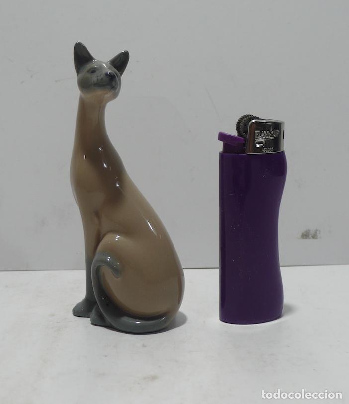 Oggetti Antichi: PEQUE&Ntilde;O GATO EN PORCELANA