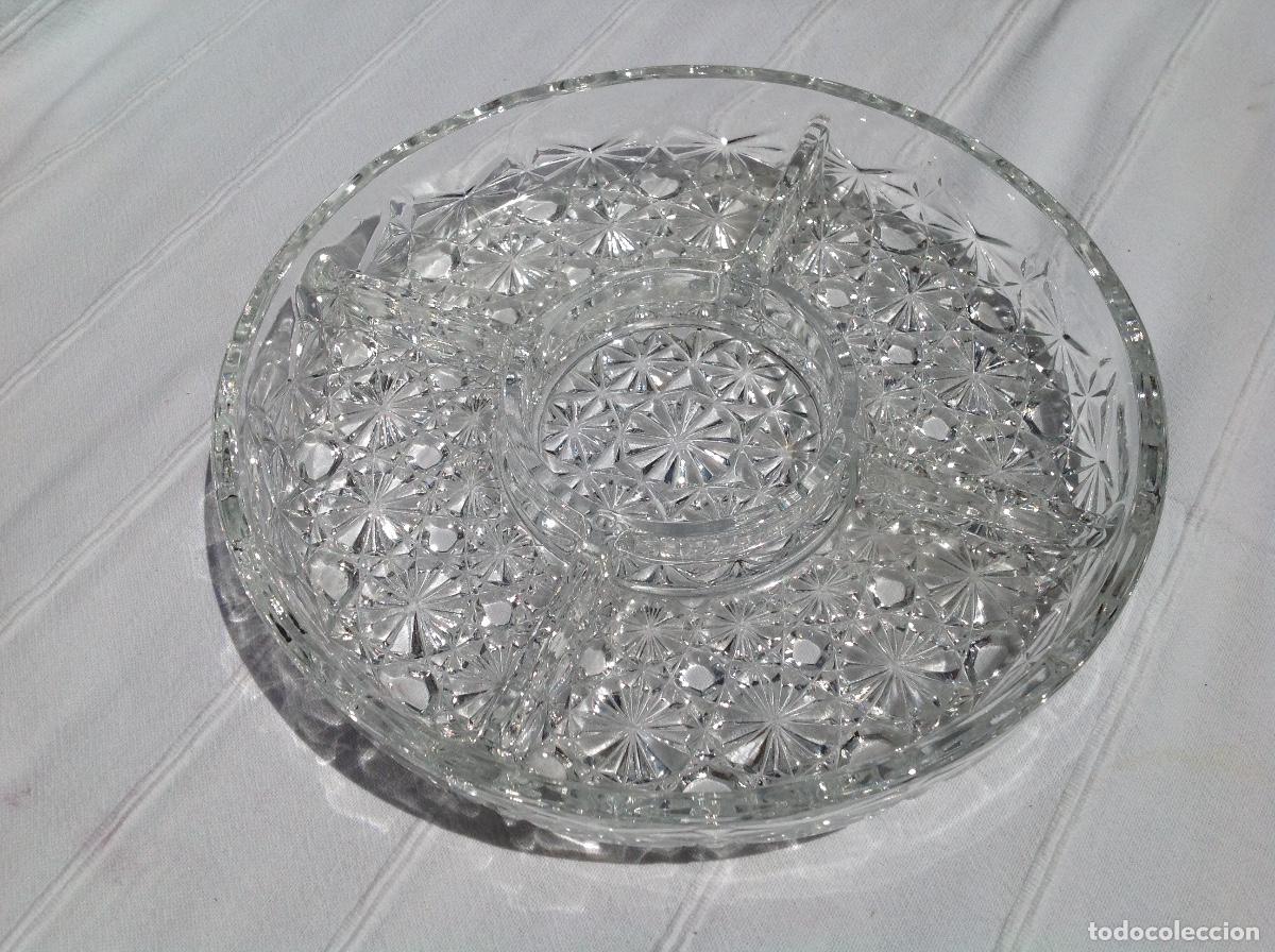 Antig&uuml;edades: Entremesera de cristal moldado - Foto 1