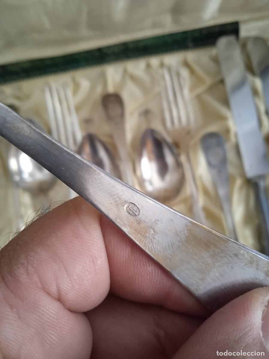 Antig&uuml;edades: Cuberter&iacute;a antigua con su caja - Foto 3