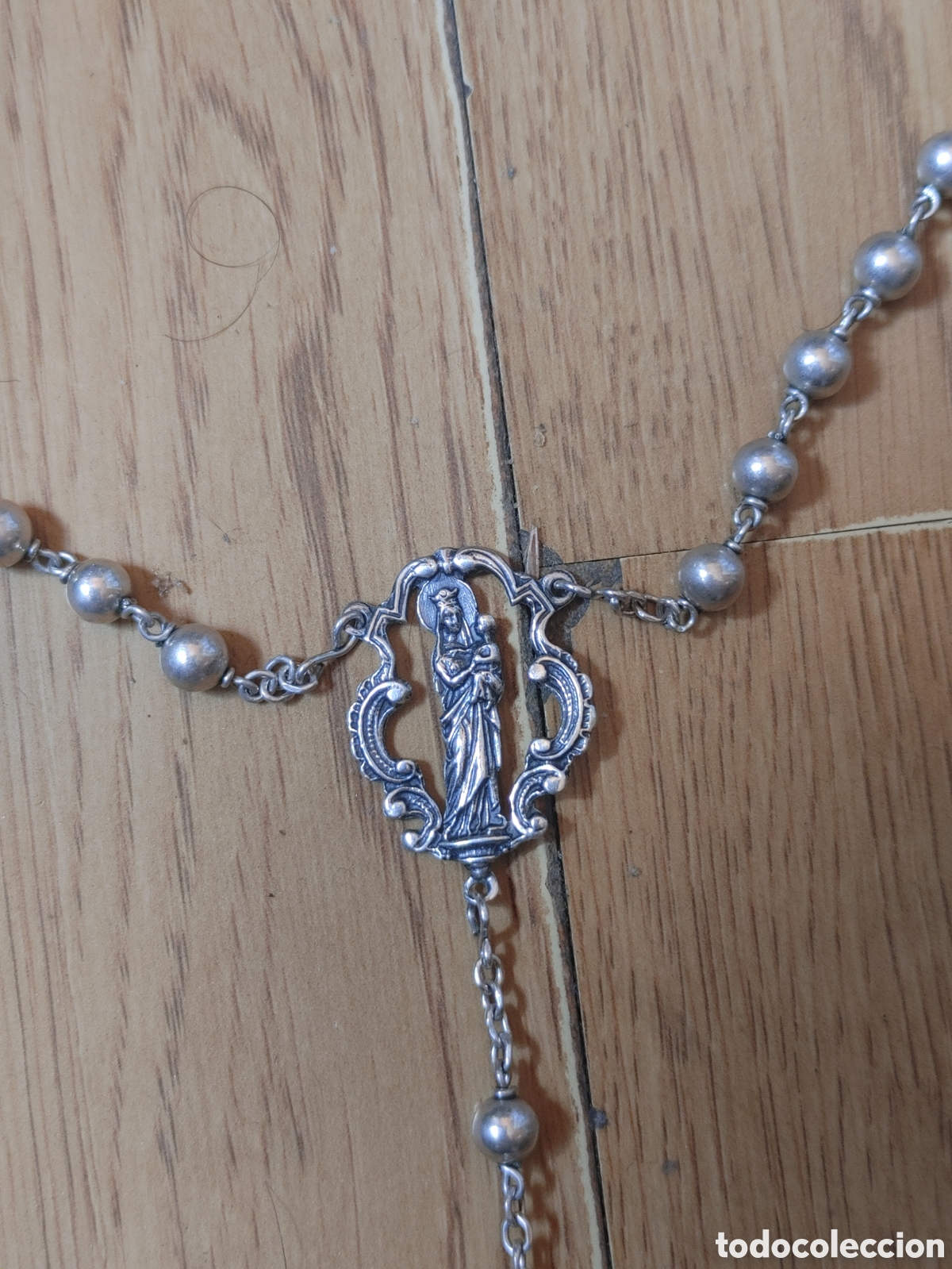 Antig&uuml;edades: Rosario en plata. Con Cristo - Foto 3