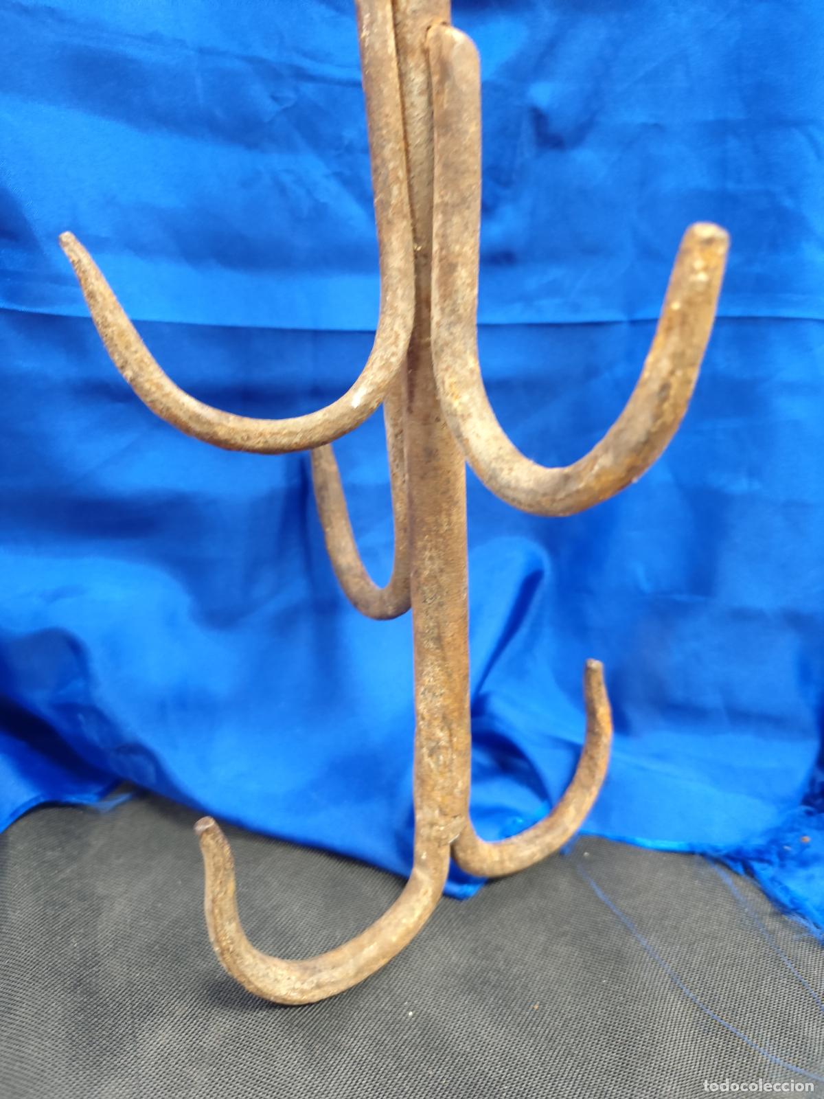 Antig&uuml;edades: GANCHO PARA POZO EN FORJA, 55 CM - Foto 2