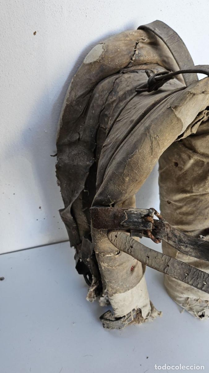 Antig&uuml;edades: yugo para mulos en piel - Foto 3
