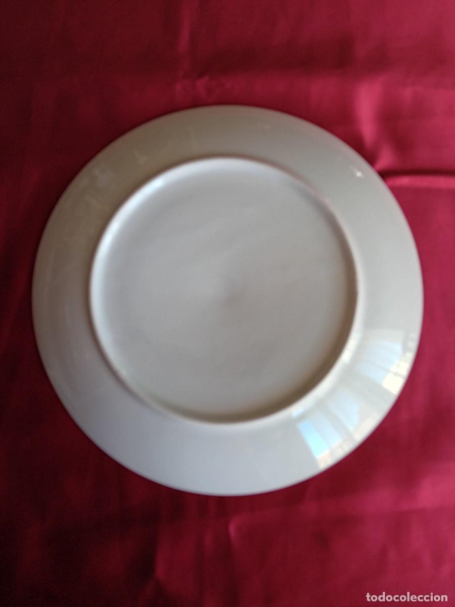 Antig&uuml;edades: Plato con el escudo her&aacute;ldico del apellido Fern&aacute;ndez - Foto 2