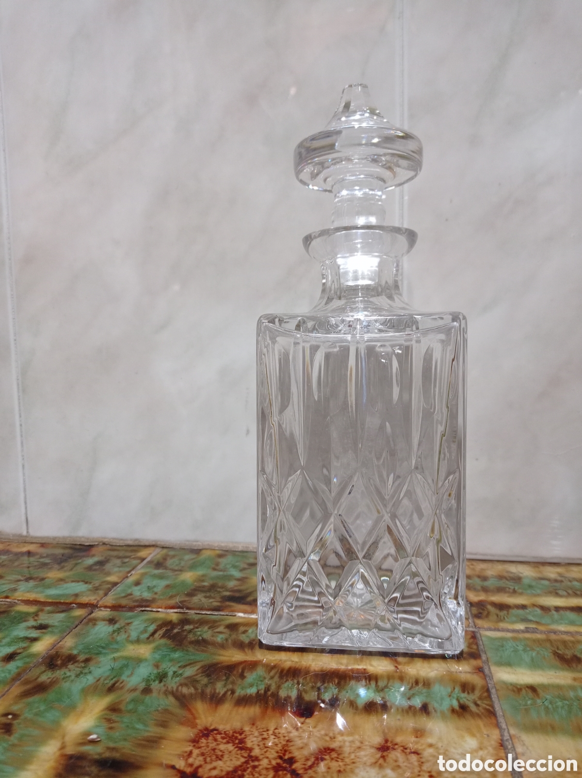 Antig&uuml;edades: Licorera de cristal de bohemia - Foto 1