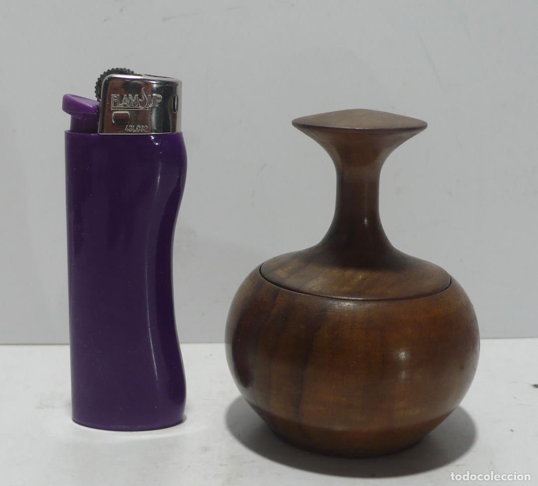 Antig&uuml;edades: PEQUE&Ntilde;A CAJITA DE MADERA - Foto 1