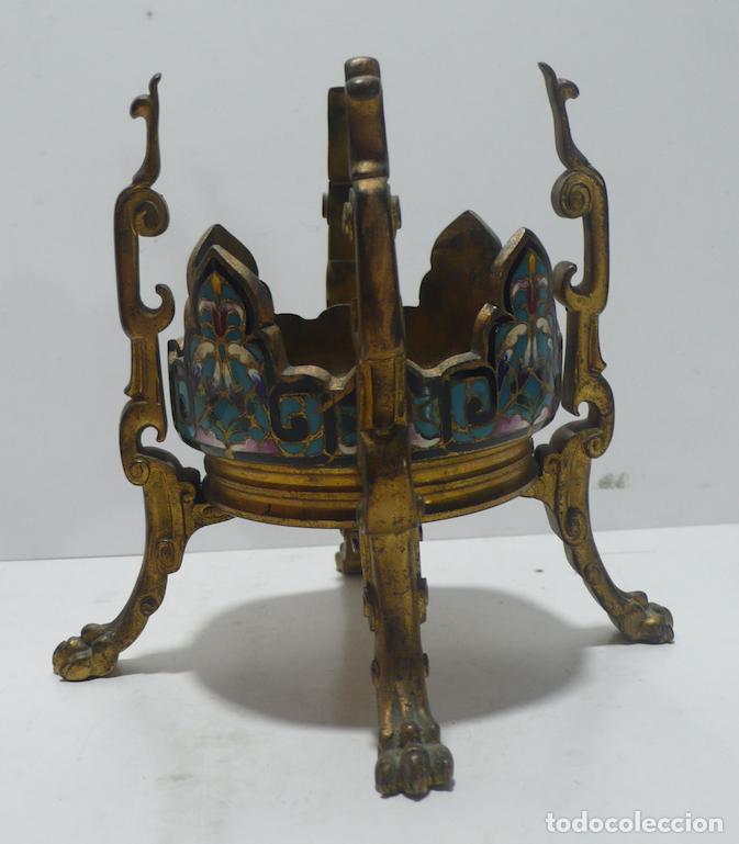 Antig&uuml;edades: PIE DE BRONCE ESMALTADO - Foto 2