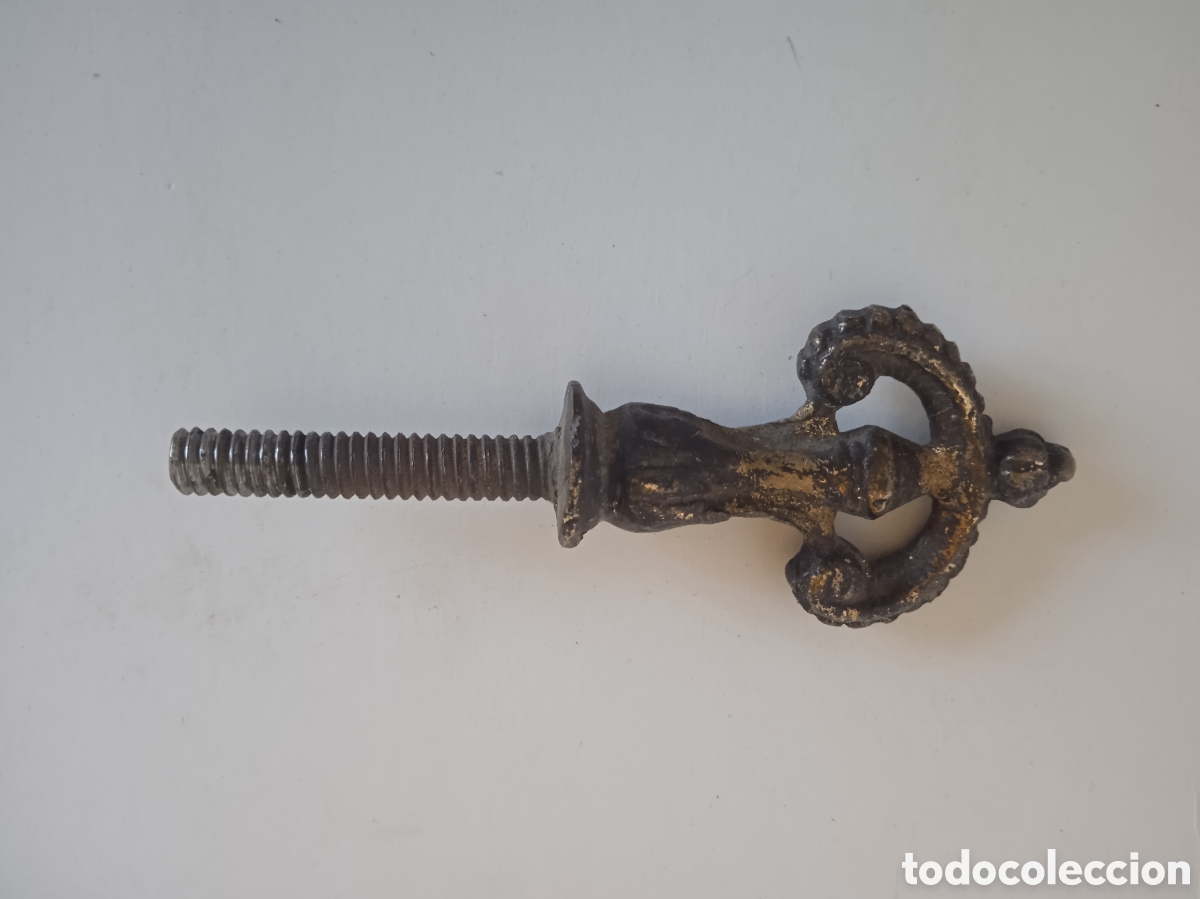 Antig&uuml;edades: ESPEJO DE TOCADOR OVALADO, BISELADO CON MARCO DE BRONCE. S. XIX - Foto 6