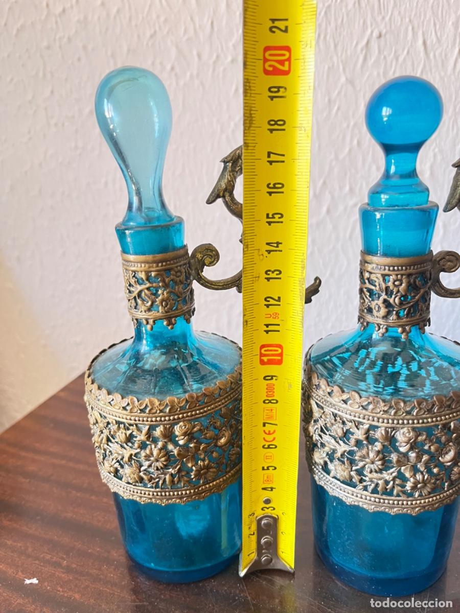 Antig&uuml;edades: Jarrones decantadores azules - Foto 3