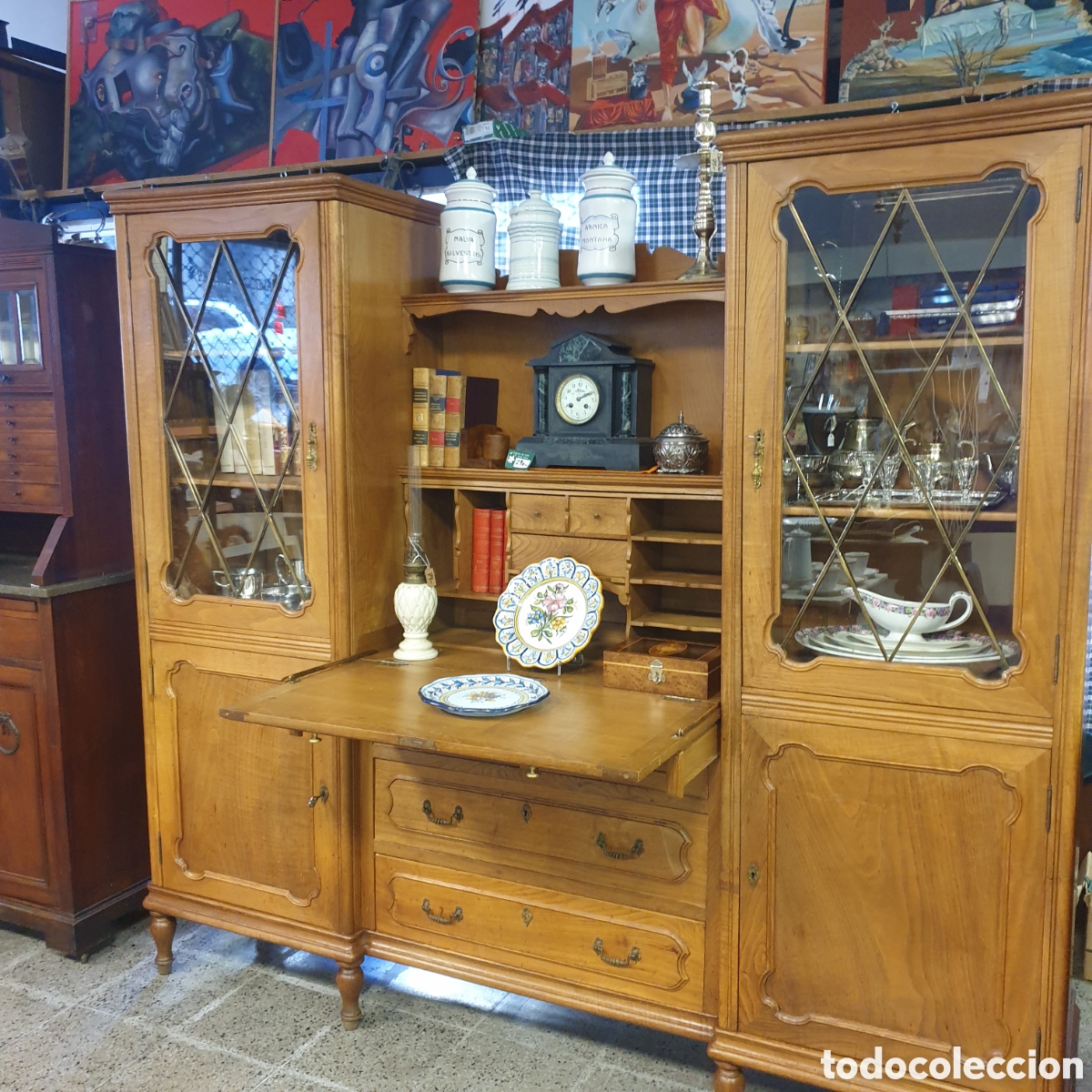 Antig&uuml;edades: Gran mueble de casta&ntilde;o - Foto 1