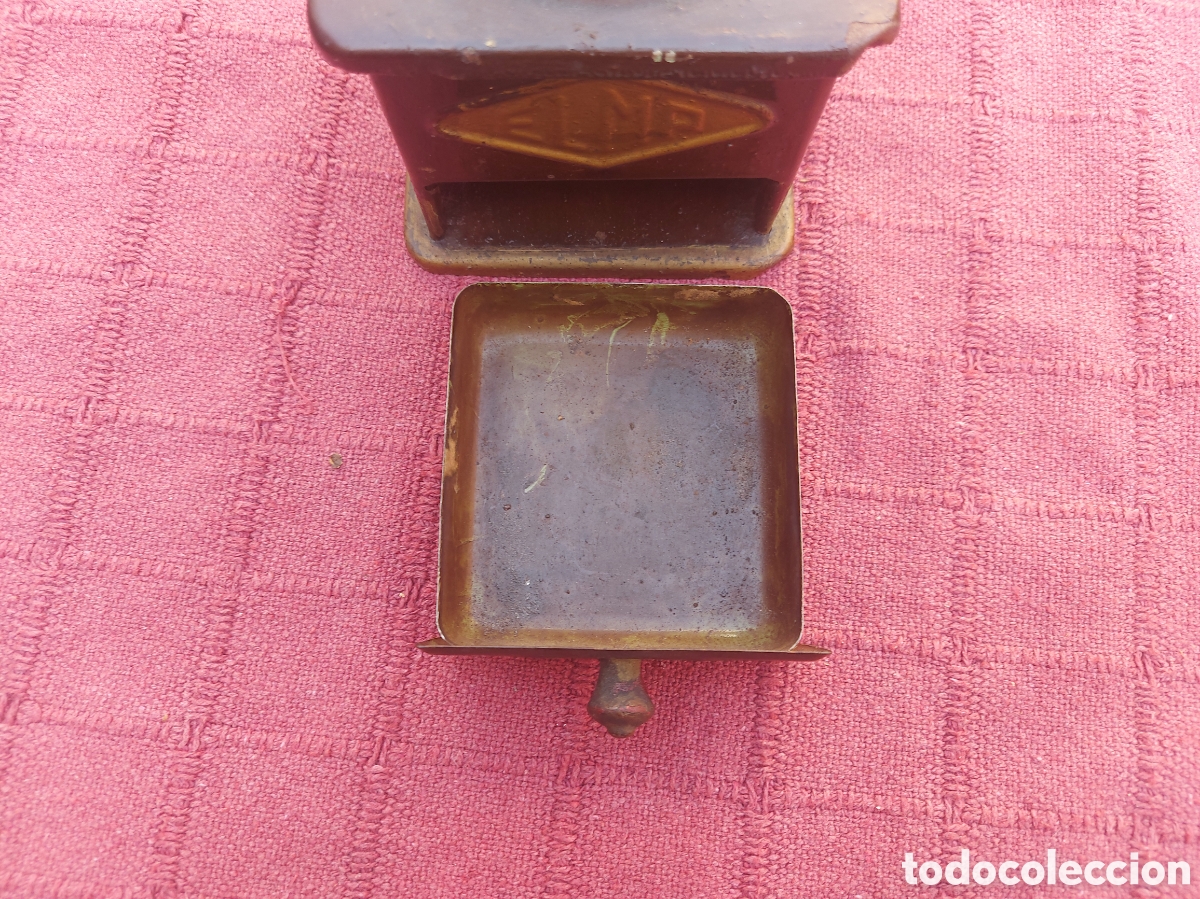 Antig&uuml;edades: MOLINILLO DE CAFE ELMA MARR&Oacute;N Y DORADO - Foto 7
