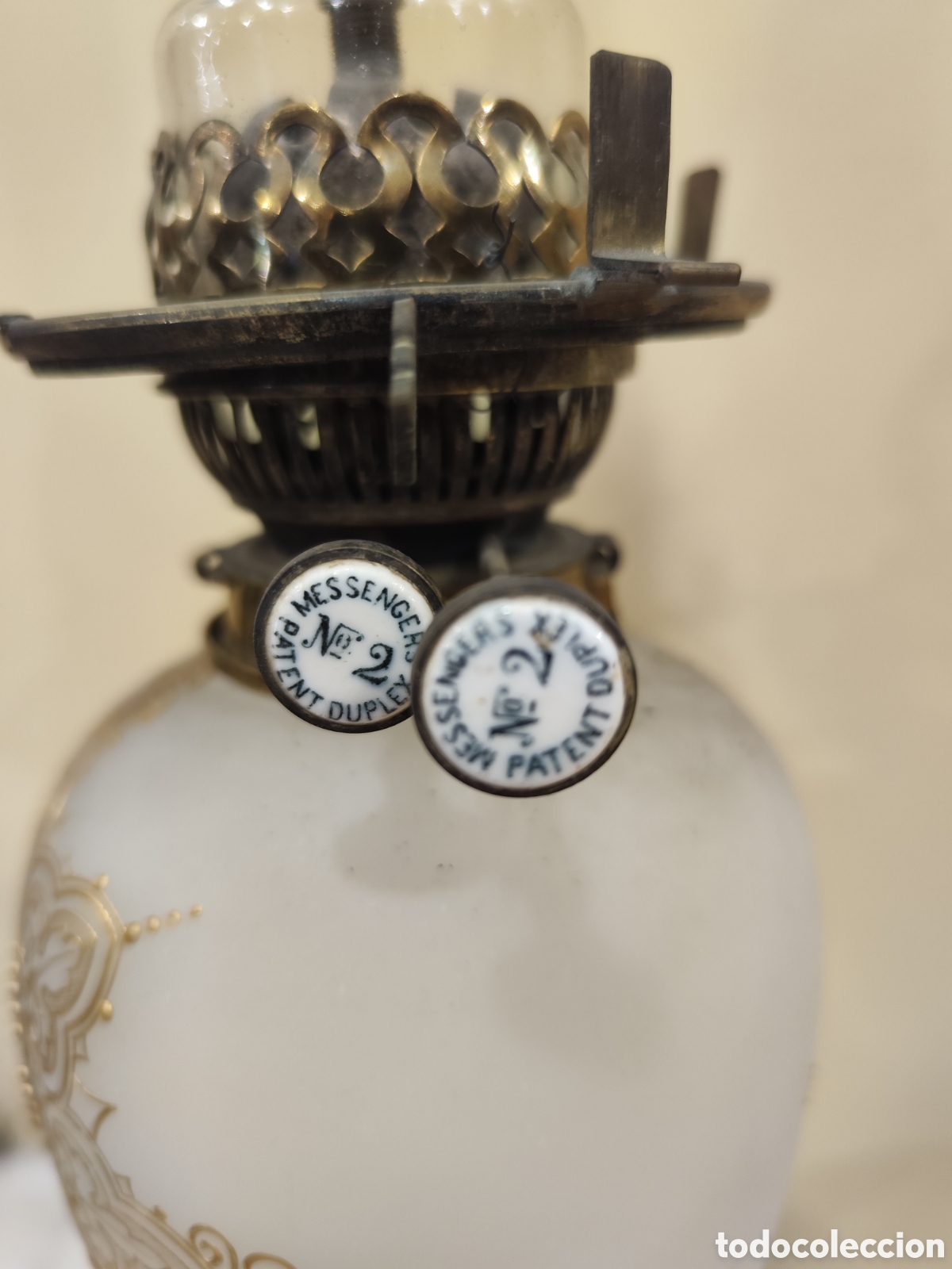 Antig&uuml;edades: Espectacular quinqu&eacute; opalina del siglo XIX. - Foto 10