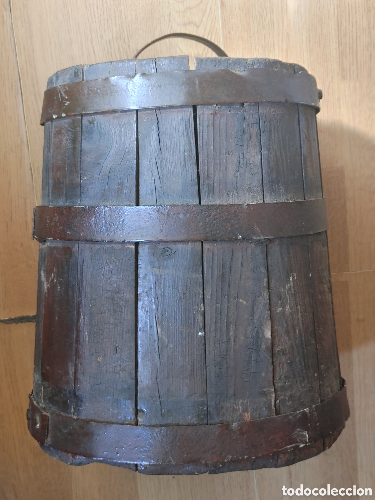Antig&uuml;edades: Antiguo peque&ntilde;o tonel de vino - Foto 3