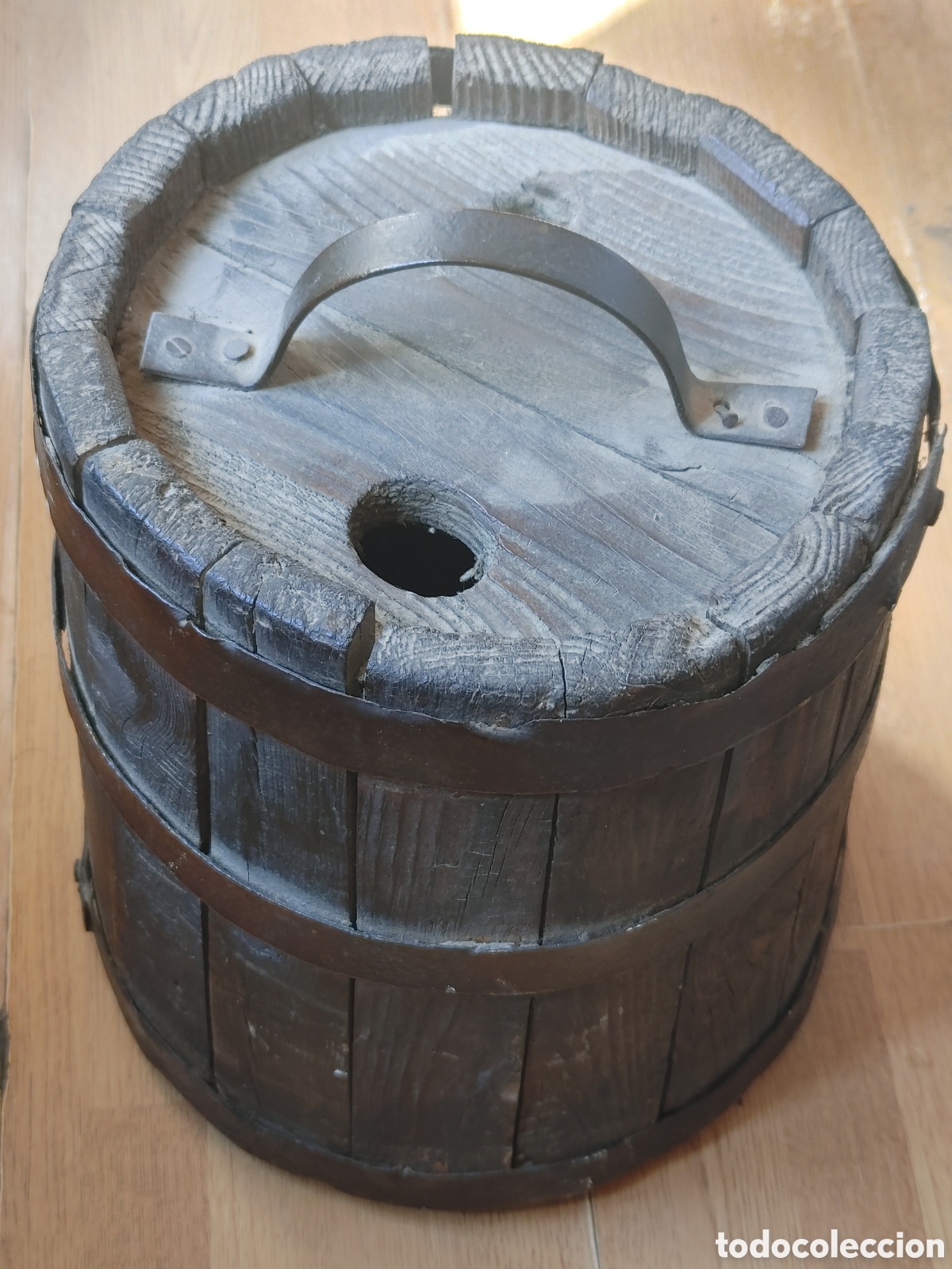 Antig&uuml;edades: Antiguo peque&ntilde;o tonel de vino - Foto 1