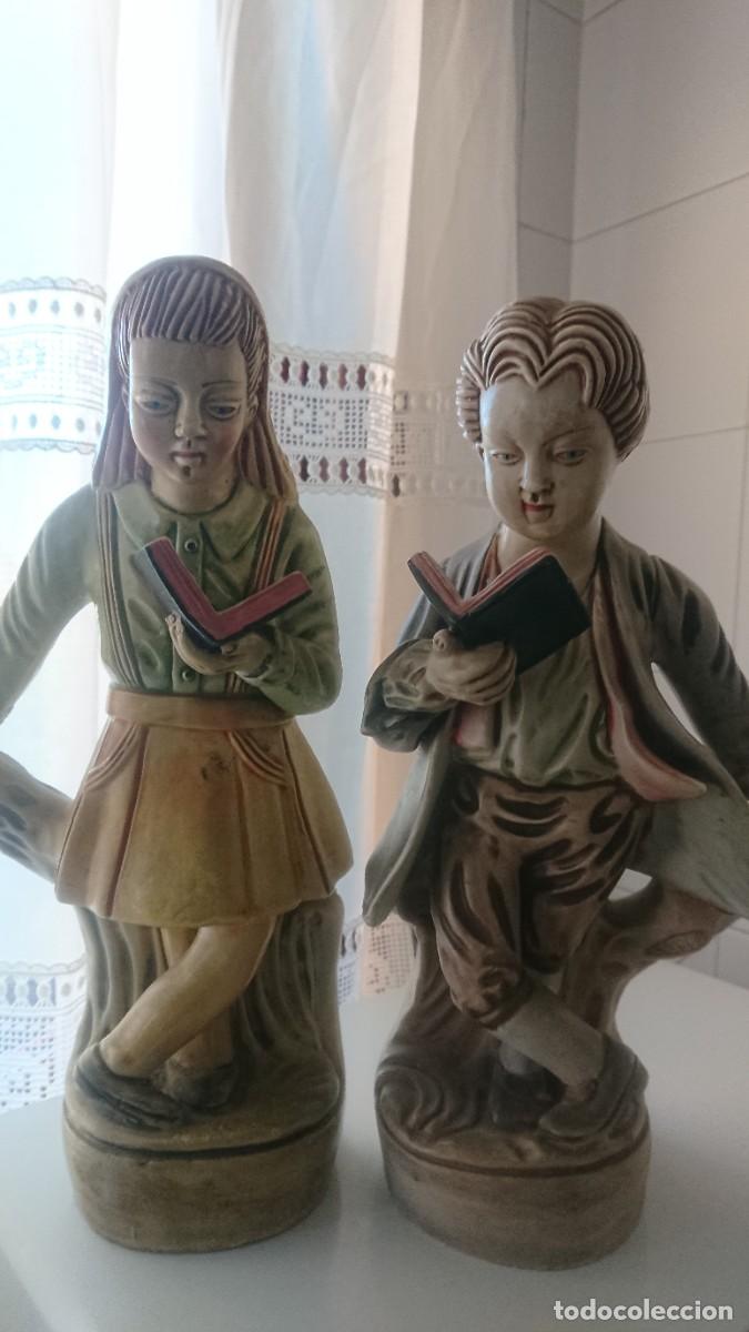 Antig&uuml;edades: Pareja de figuras de los 70 - Foto 1