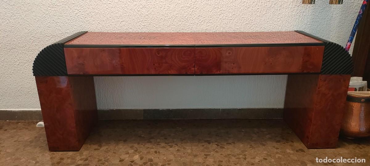 Antig&uuml;edades: mueble recibidor bajo - Foto 1