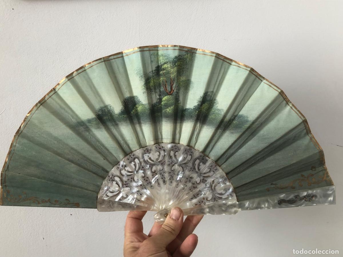 Antig&uuml;edades: Abanico antiguo Colomina - Foto 3