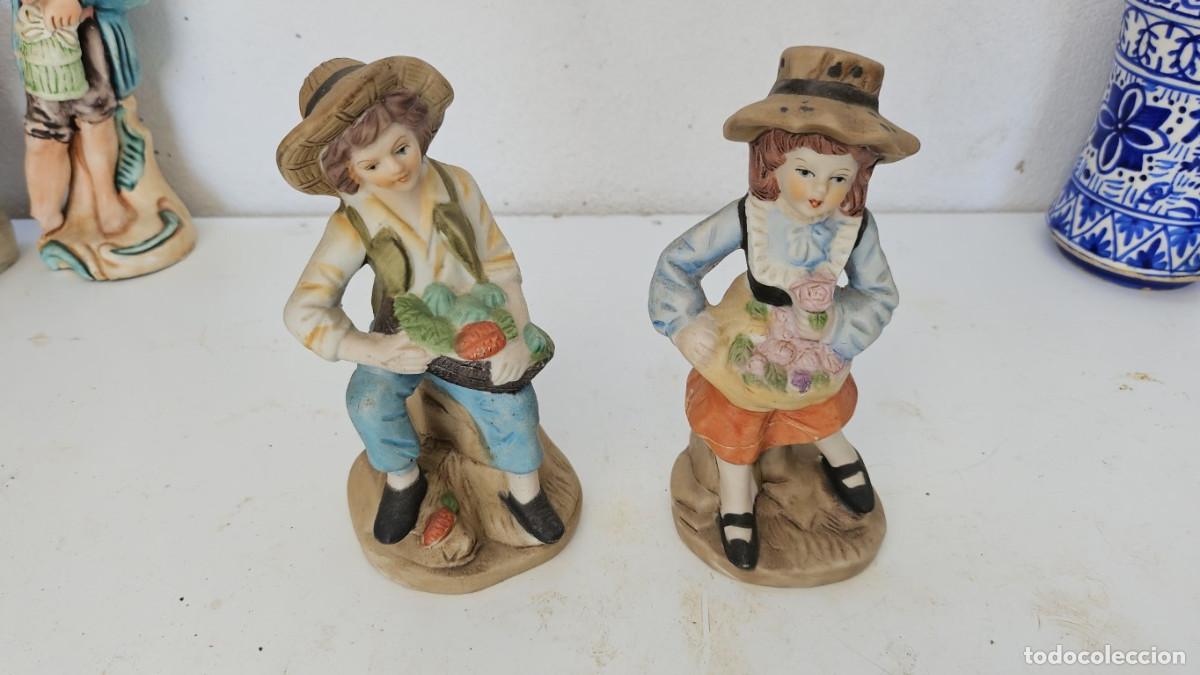 Antig&uuml;edades: parejas de figuras de terracota - Foto 1