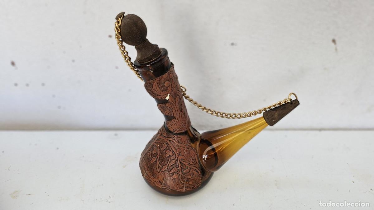 Antig&uuml;edades: botijo peque&ntilde;o de crital marron - Foto 1