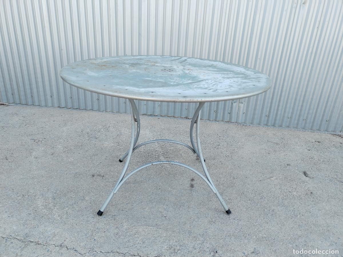 Antig&uuml;edades: mesa de hierro plegable - Foto 2