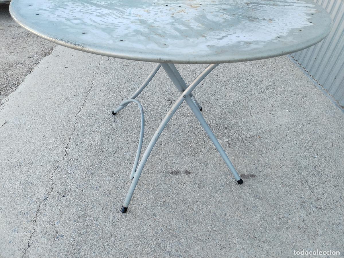 Antig&uuml;edades: mesa de hierro plegable - Foto 13