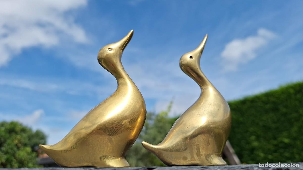 Antig&uuml;edades: Pareja de Patos de Bronce - Foto 2