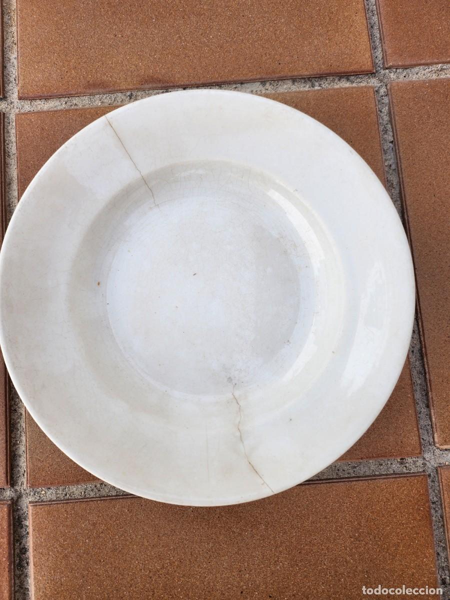 Antig&uuml;edades: Plato cer&aacute;mica Sevilla - Foto 1