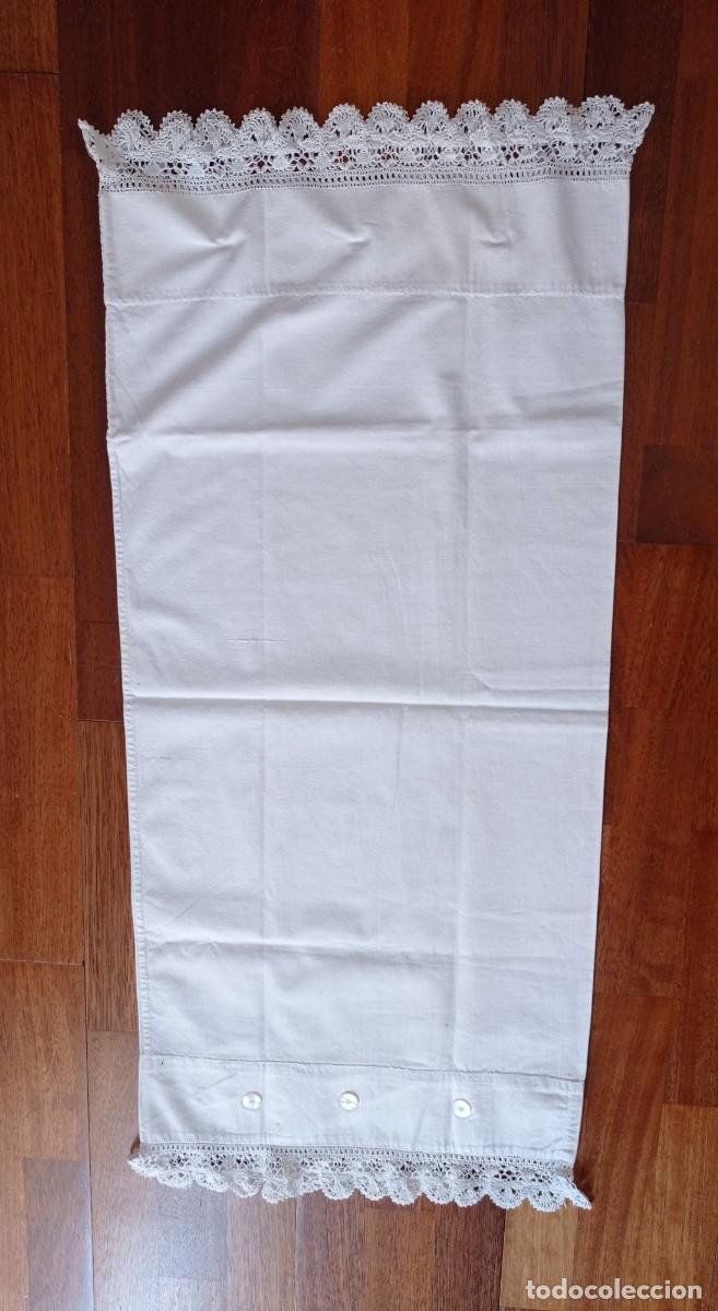 Antig&uuml;edades: FUNDA DE ALMOHADA DE ALGOD&Ograve;N CON PUNTILLA DE GANCHILLO - Foto 1