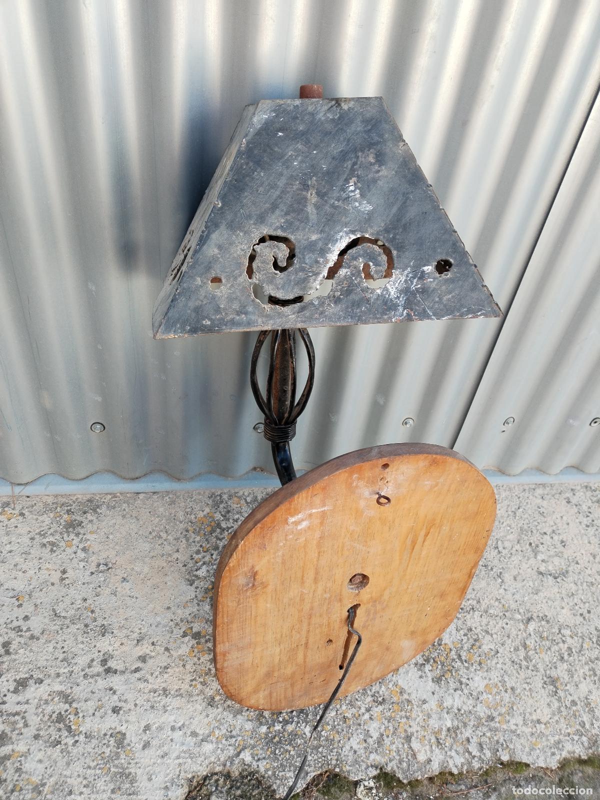 Antig&uuml;edades: antiguo aplique de forja - Foto 4