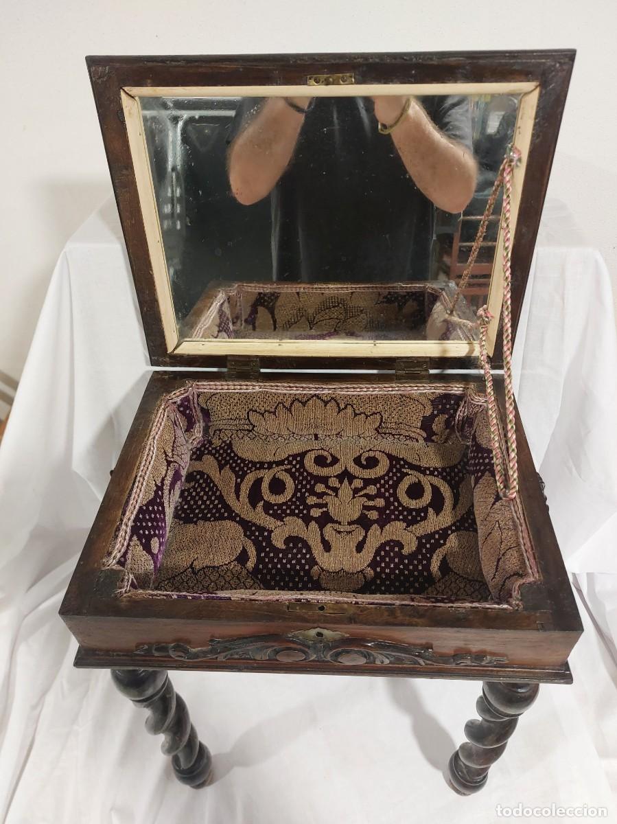 Antig&uuml;edades: Caja joyero de madera - Foto 3