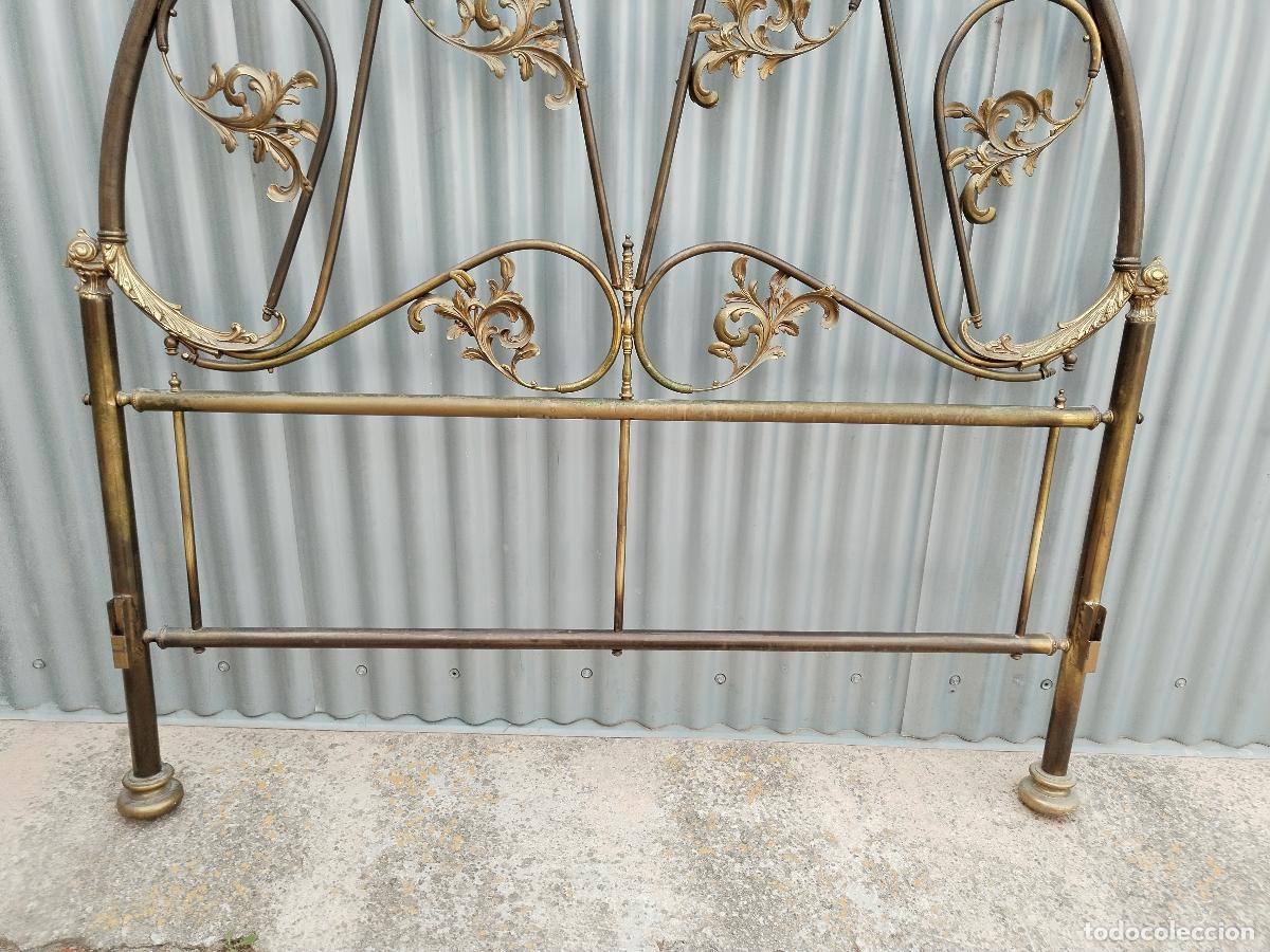 Antig&uuml;edades: antigua cama cabecero de bronce y lat&oacute;n - Foto 2
