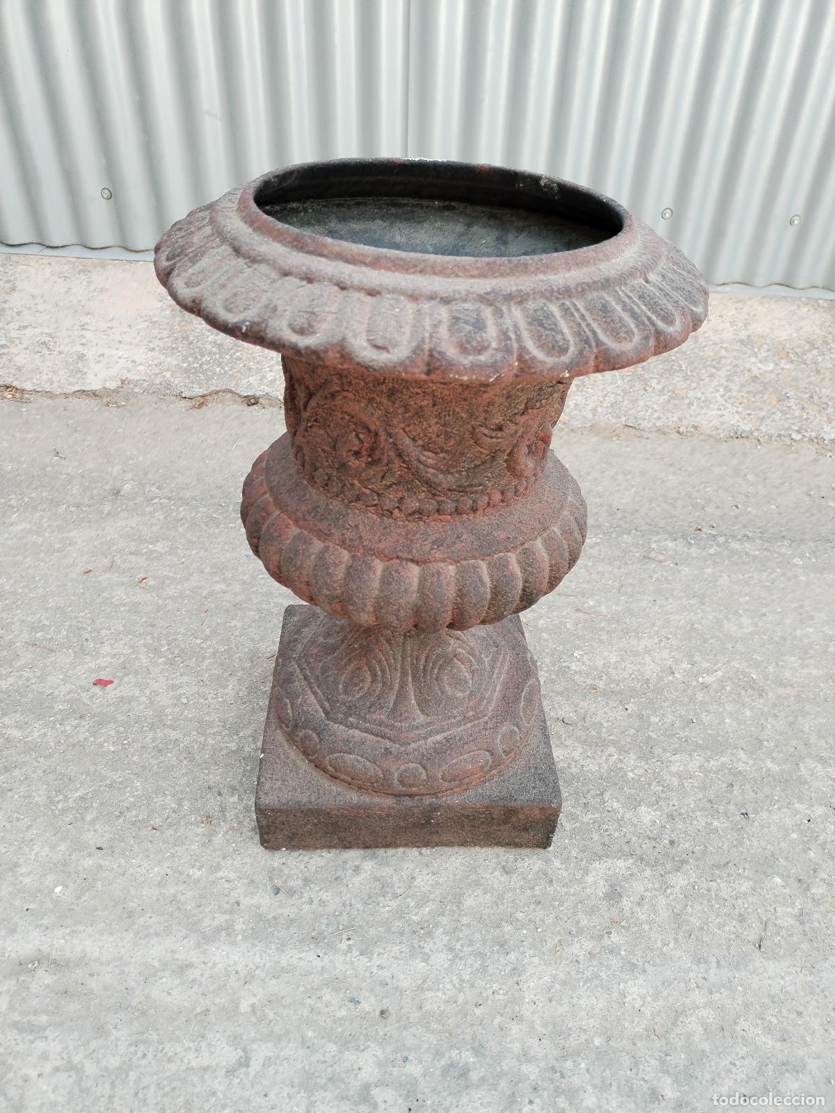 Antig&uuml;edades: macetero copa jardin - Foto 1