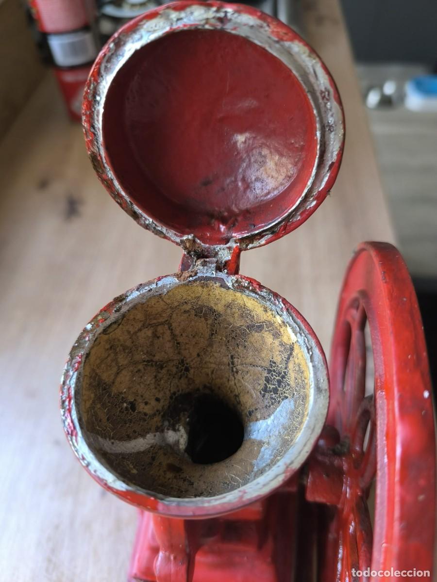 Antig&uuml;edades: Molinillo Rojo de caf&eacute;, marca Lie - Foto 6