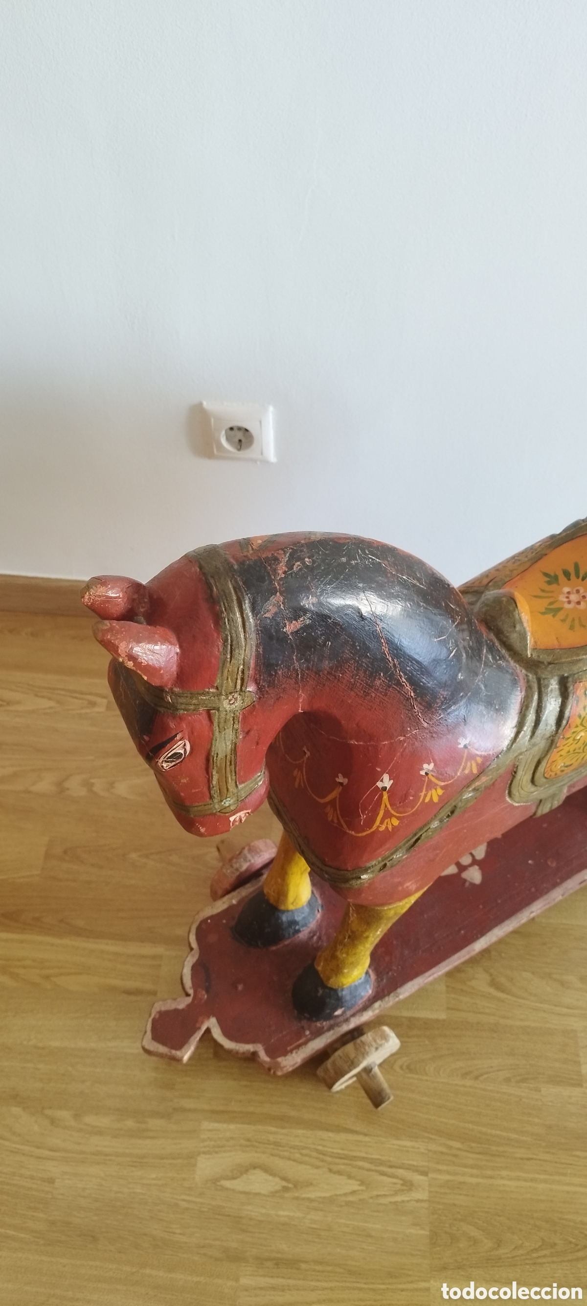 Antig&uuml;edades: Caballo antiguo de madera - Foto 4