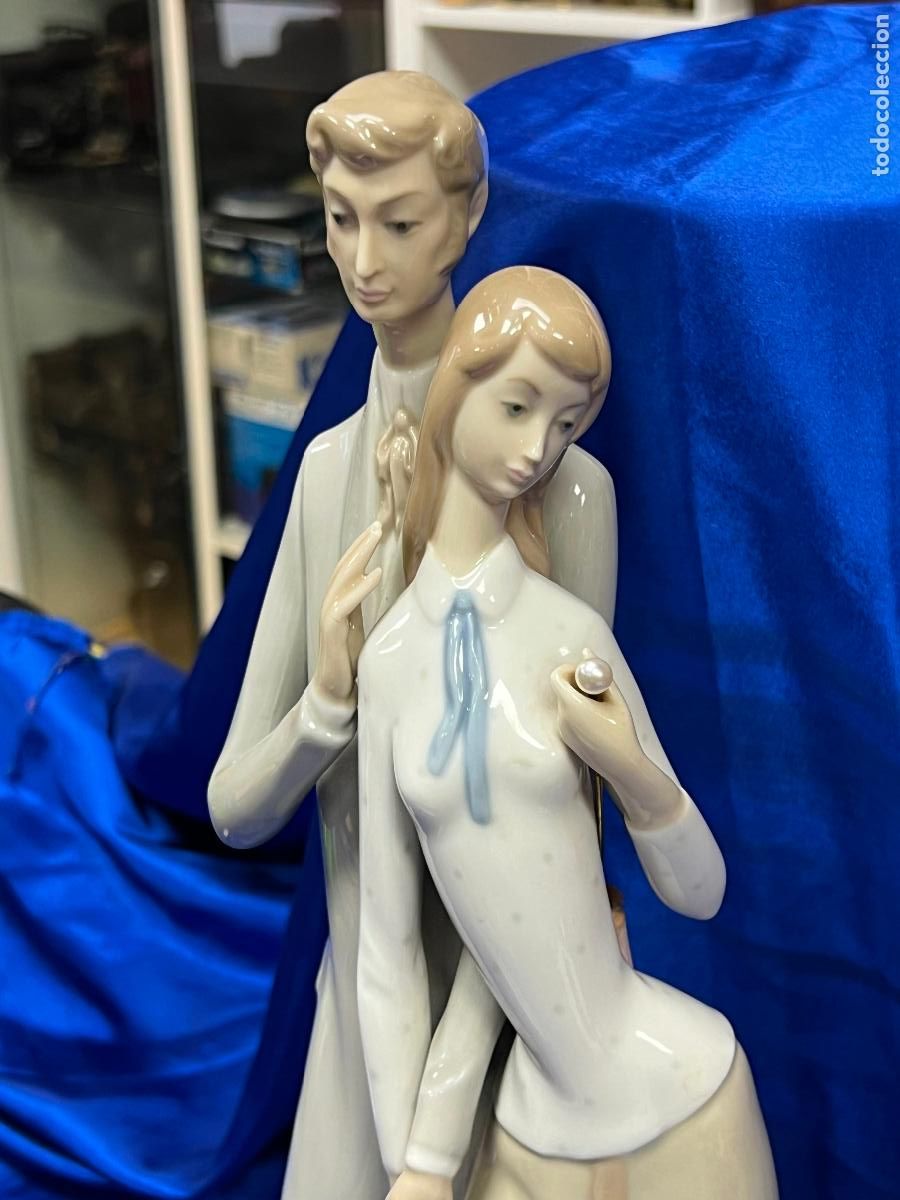 Antig&uuml;edades: PAREJA DE NOVIOS LLADRO ROSAL - Foto 9