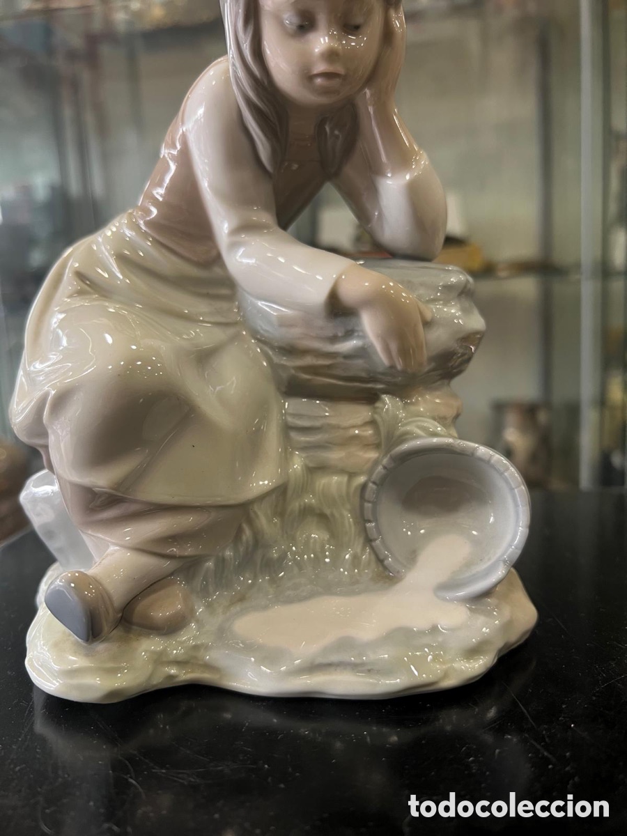 Antig&uuml;edades: Preciosa figura de NAO - Foto 2