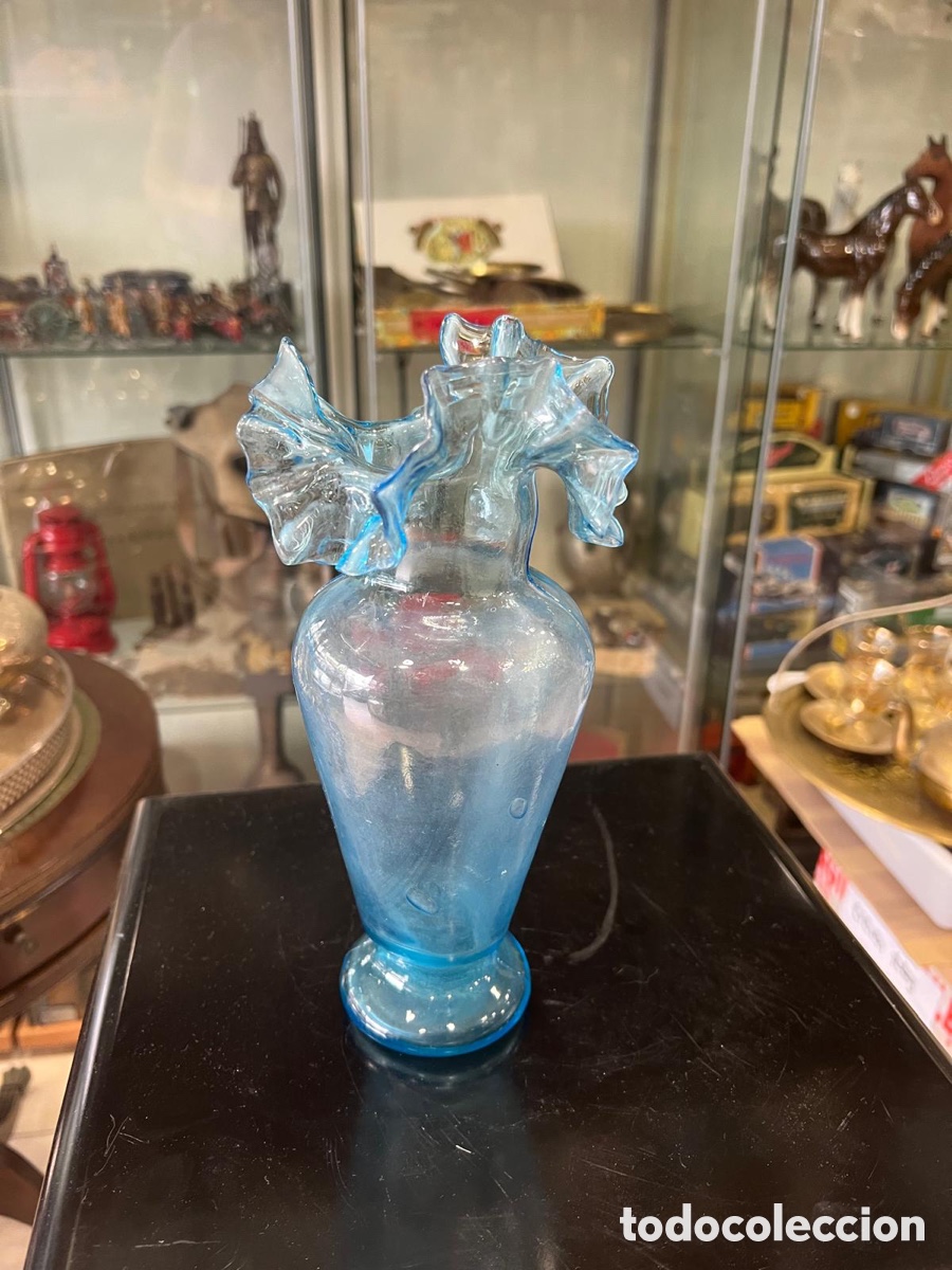 Antig&uuml;edades: Bonito florero cristal azul - Foto 8