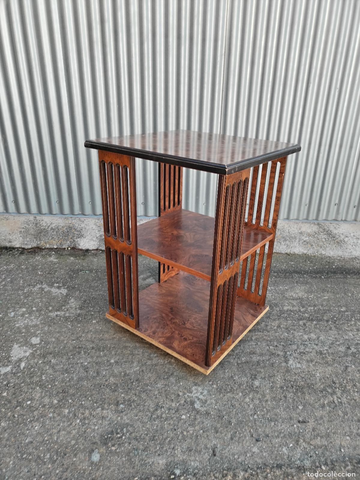 Antig&uuml;edades: mueble libreria giratoria - Foto 2