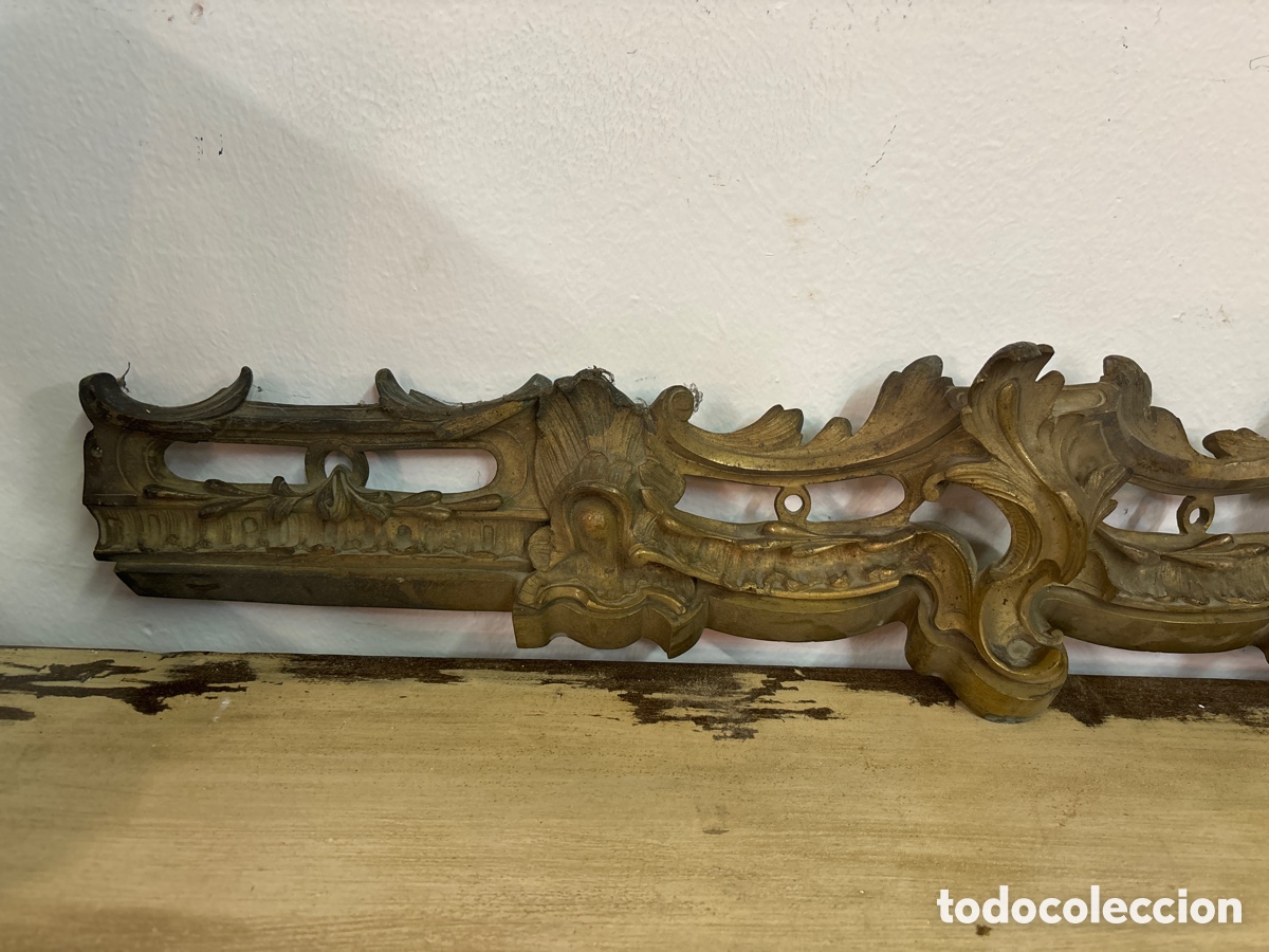 Antig&uuml;edades: Remate para fuego en bronce - Foto 2