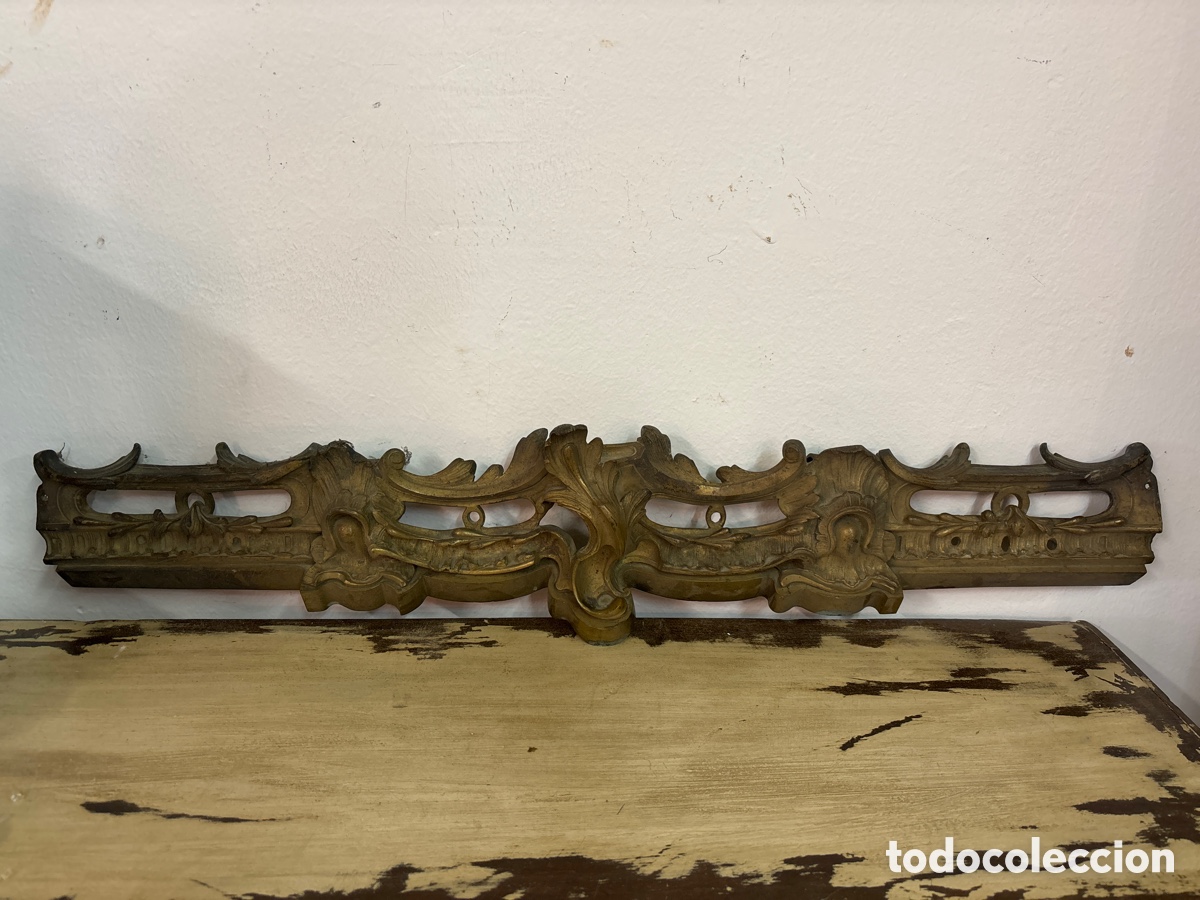 Antig&uuml;edades: Remate para fuego en bronce - Foto 1