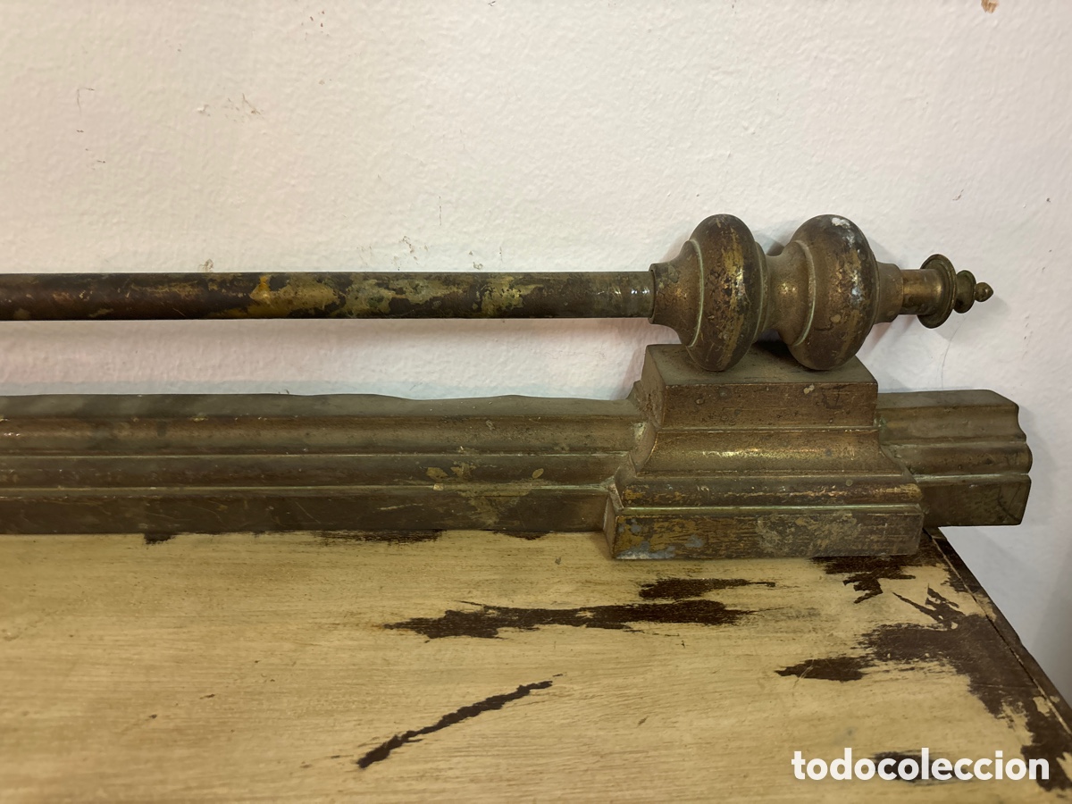 Antig&uuml;edades: Remate para fuego en bronce - Foto 2